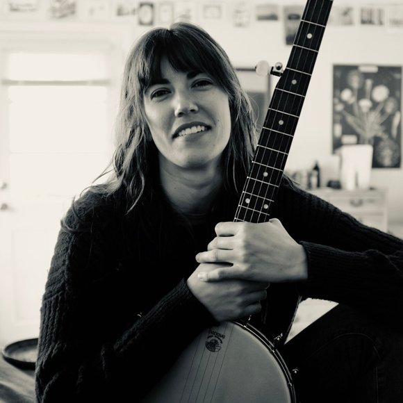 Meet your Posher, Juniper - Picture 2 of 3